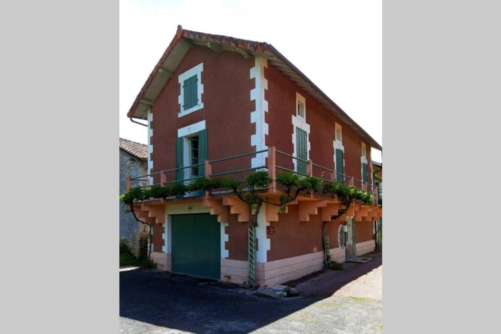 Maison Au Bord De La Riviere Dronne En Perigord Vert Saint-Front-la-Rivière Kültér fotó