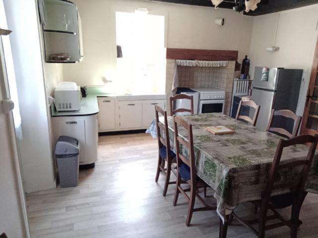 Maison Au Bord De La Riviere Dronne En Perigord Vert Saint-Front-la-Rivière Kültér fotó